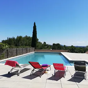Village de vacances Les Garrigues De La Vallée Des Baux Paradou